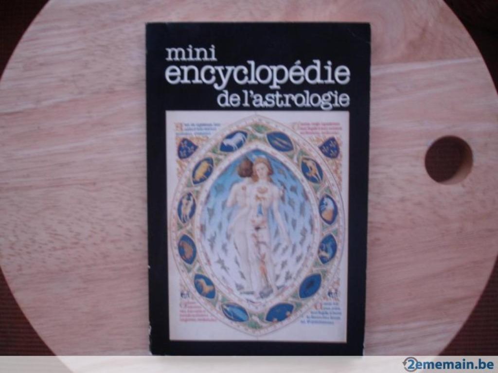 Mini-encyclopedie van astrologie, Ophalen of Verzenden, Gelezen