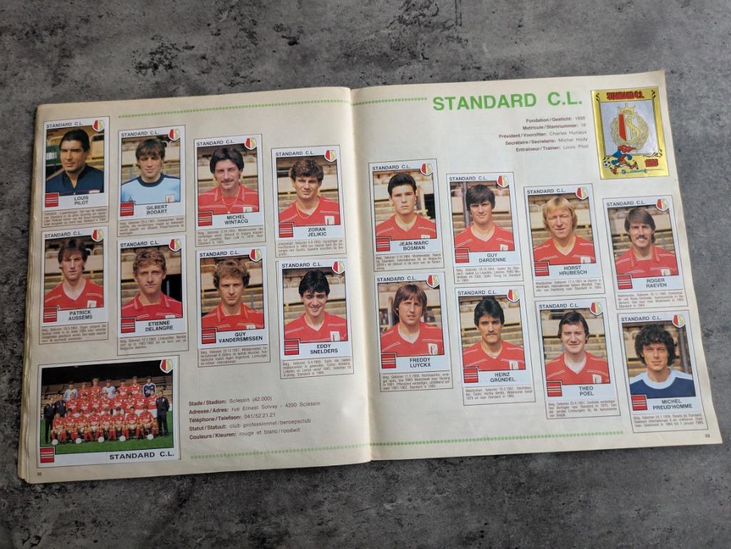 ALBUM D'AUTOCOLLANTS DE FOOT PANINI FOOTBALL 85 ANNÉE 1985, Envoi, Comme neuf, Autocollant
