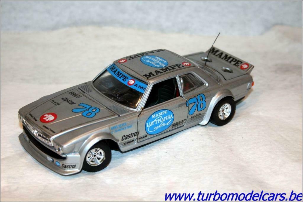 Mercedes-Benz 450 SLC Rally Mampe 1/24 Burago, Ophalen of Verzenden, Zo goed als nieuw, Auto, Burago