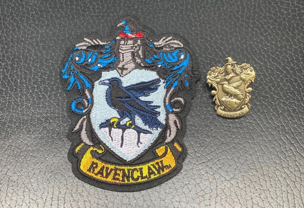 Harry Potter RavenClaw house pin & patch, Verzamelen, Harry Potter, Zo goed als nieuw, Gebruiksvoorwerp, Ophalen of Verzenden