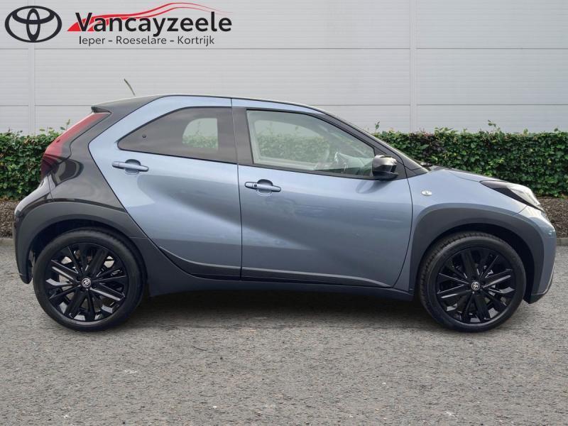 Toyota Aygo X BLACK EDITION, Argent ou Gris, Achat, Euro 6, Boîte manuelle
