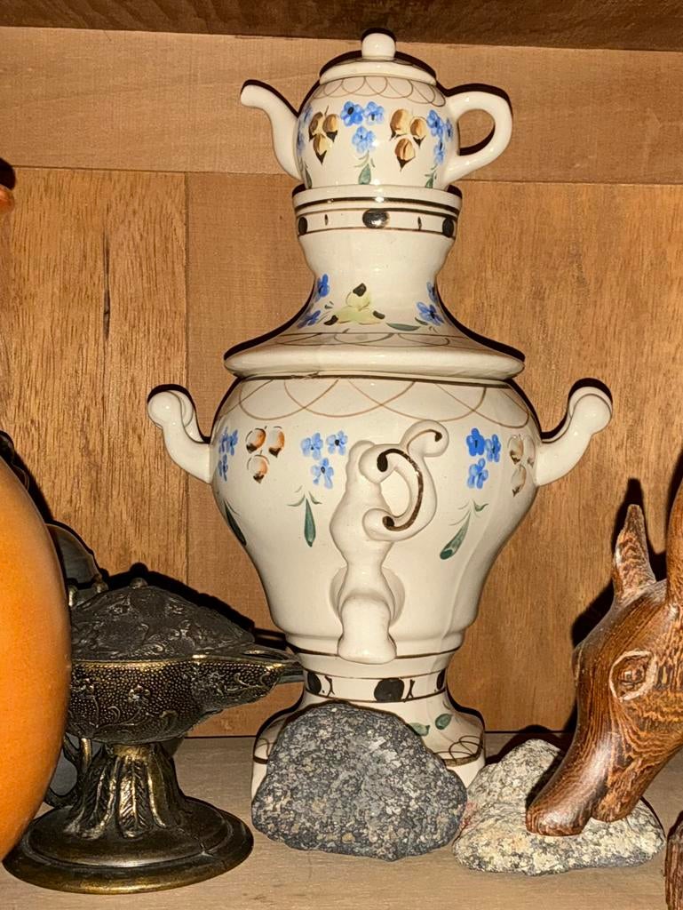 Vintage Soviet ceramic samovar hand-painted teapotteapot, Ophalen