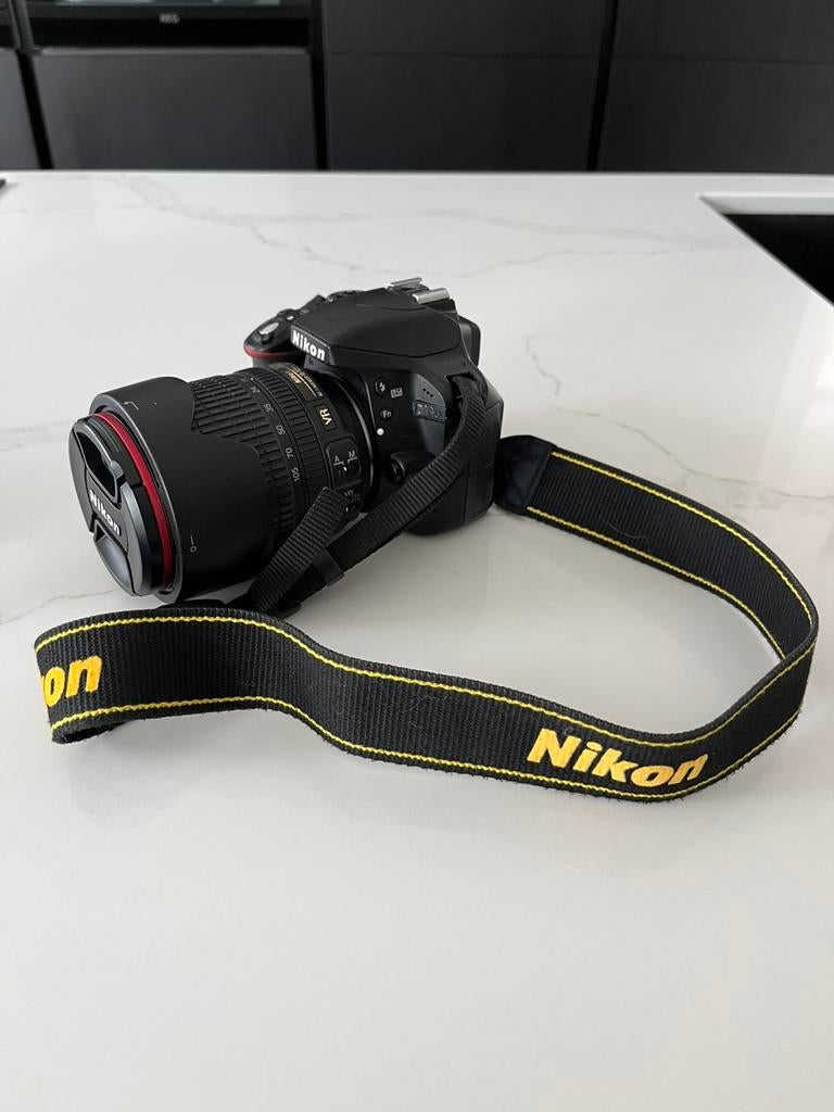 Nikon D3300 + 18-105mm lens - nieuwstaat, Enlèvement, Comme neuf, Nikon