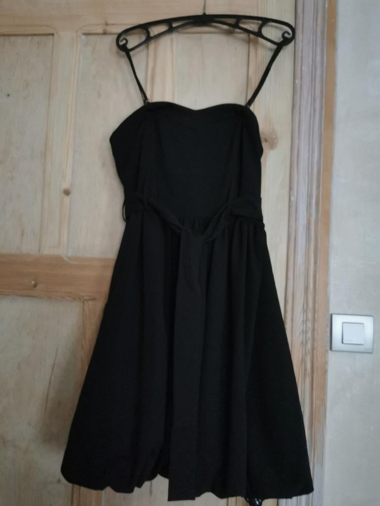 Très belle nouvelle robe bustier noire, Taille 38/40 (M), Enlèvement ou Envoi, Robe de cocktail, Comme neuf