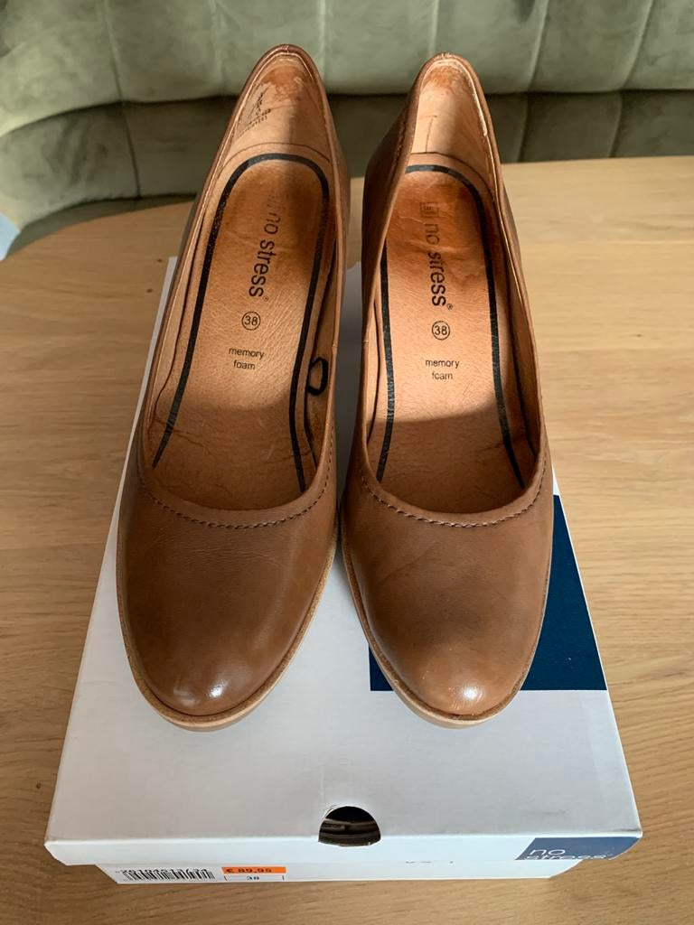 Bruin cognackleurige pump maat 38 no stress, Kleding | Dames, Pumps, Bruin, Ophalen of Verzenden, Zo goed als nieuw
