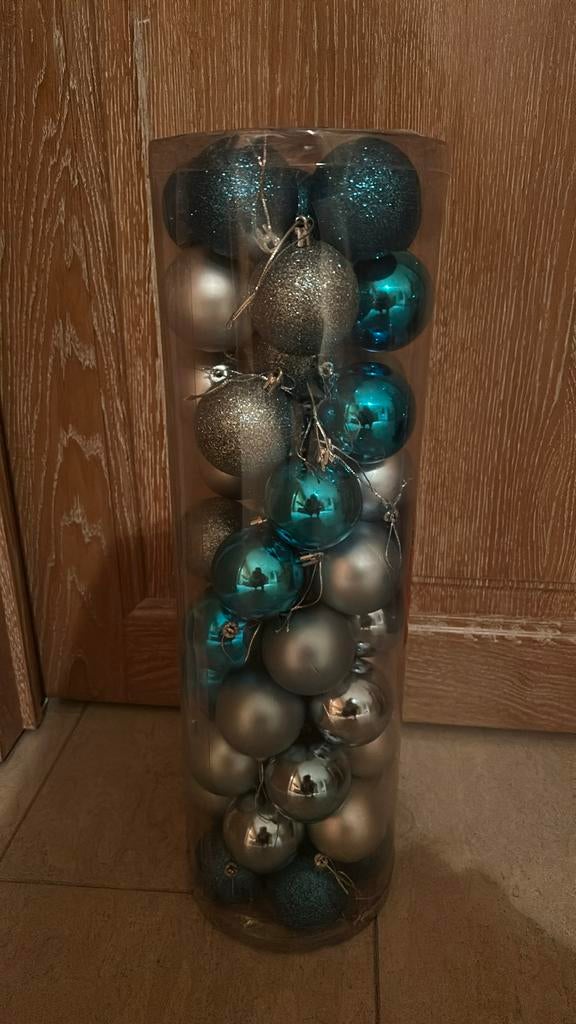 Lot boules de Noël encore neuves dans boîte, non utilisées, Enlèvement, Neuf