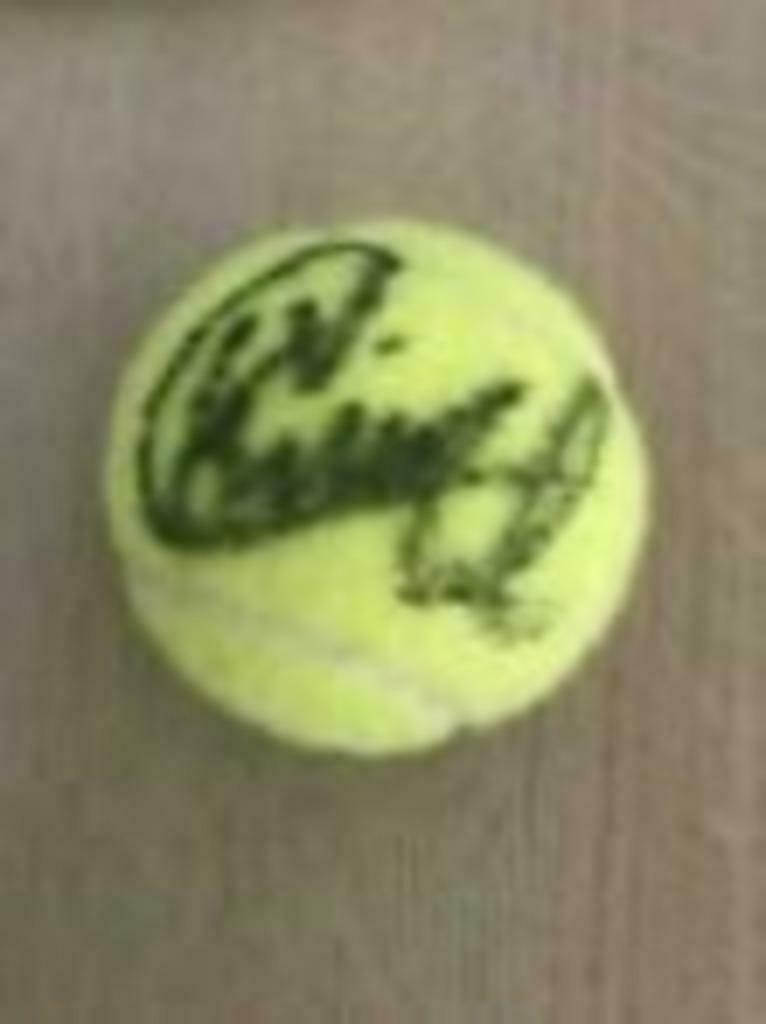 Kim Clijsters handtekening tennisbal, Verzamelen, Ophalen