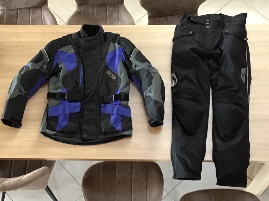 Motokledij Richa vest (L) - broek (XL), Motoren, Ophalen, Dames, Broek | textiel, Richa