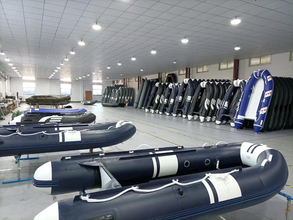 * Hibo Onbetwist de Goedkoopste Kwaliteit Rib & Rubberboot *, Neuf, Aluminium, Zodiac, Essence