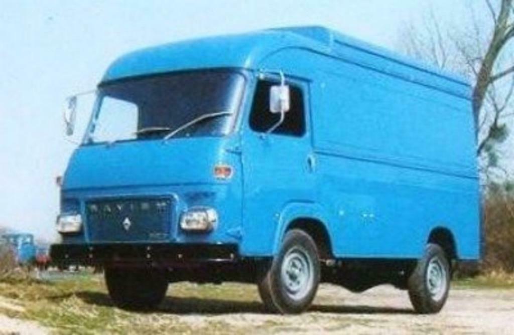 RTA - RENAULT SAVIEM SG2 et SG4, Livres, Enlèvement ou Envoi, Utilisé, Renault