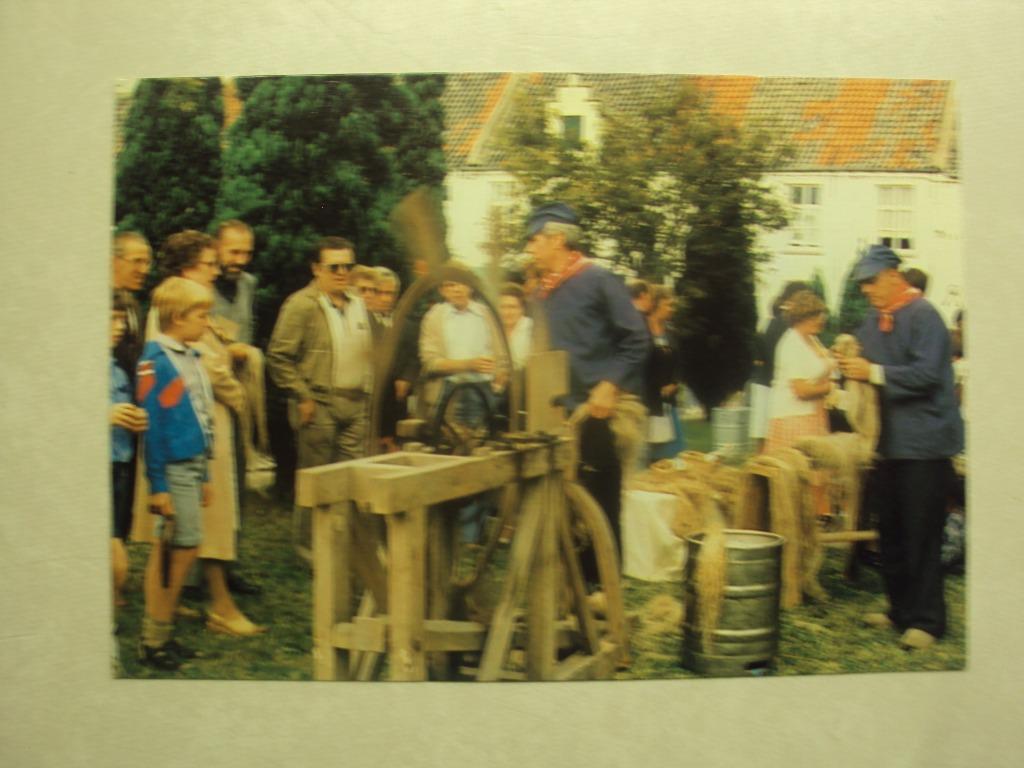 46898 - DENDERMONDE - BEGIJNHOF - BEGIJNHOFFEESTEN, Verzamelen, Postkaarten | België, Verzenden