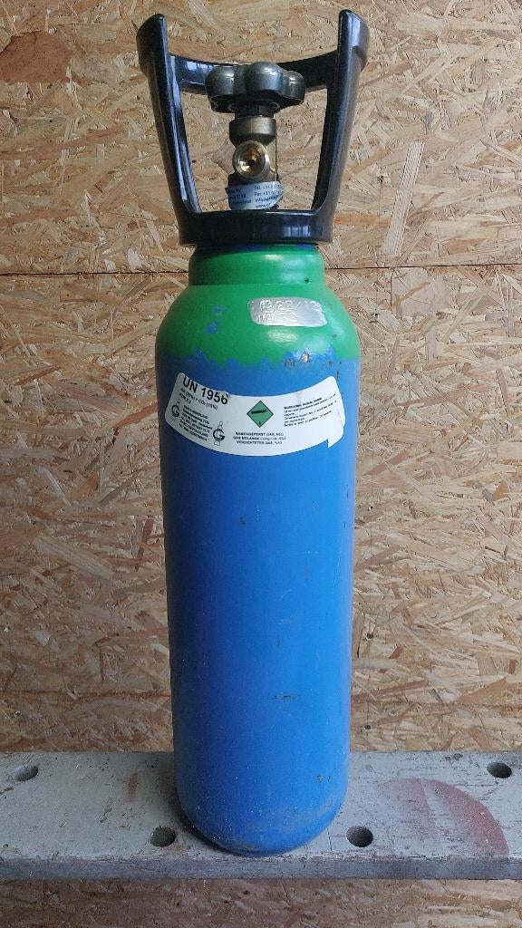 menggasfles, Doe-het-zelf en Bouw, Ophalen, Zo goed als nieuw, 150 tot 250 ampère, Overige typen