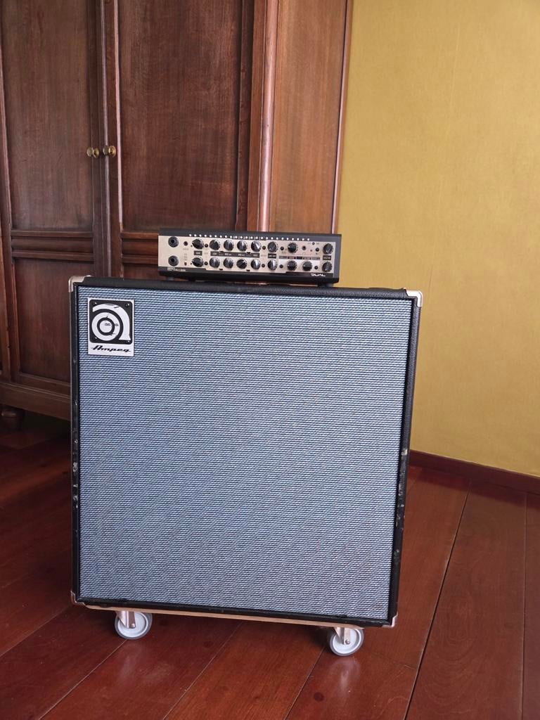 Grbass dual 1400 ampeg 2x12, Muziek en Instrumenten, Ophalen