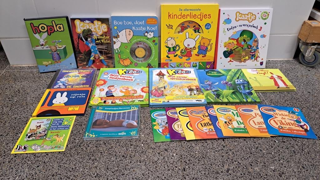 CD'S, dvd's en luister boek muziek kinderen, Ophalen of Verzenden, Gebruikt, Overige genres