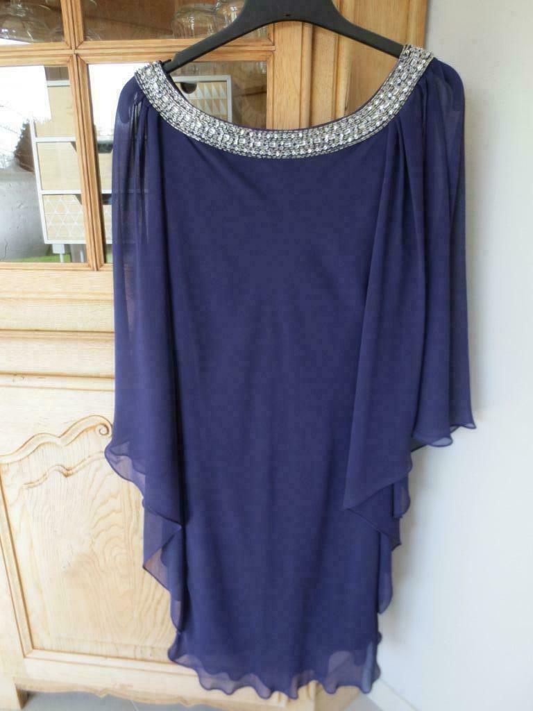 Robe, Ophalen, Paars, Zo goed als nieuw, Knielengte