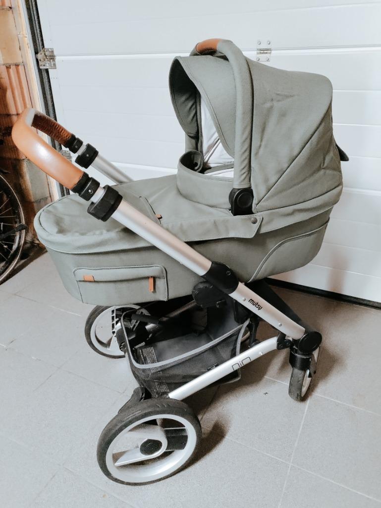 Mutsy Nio Kinderwagen buggy, Enfants & Bébés, Buggys, Utilisé, Autres marques, Protection de pluie, Dossier réglable, Couverture pieds