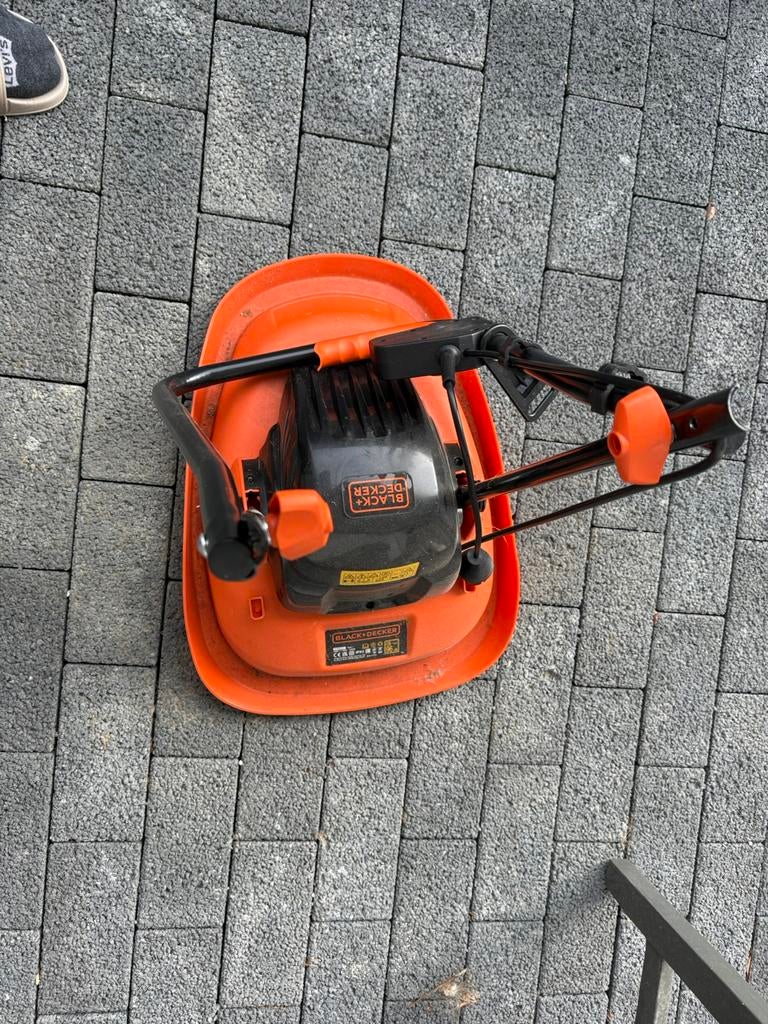 Zweefmaaier black decker, Zweefmaaier, Ophalen, Zo goed als nieuw
