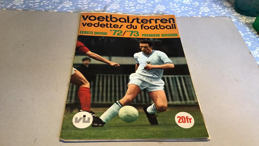 Voetbalsterren72/73(f4), Verzamelen, Sportartikelen en Voetbal, Gebruikt, Poster, Plaatje of Sticker
