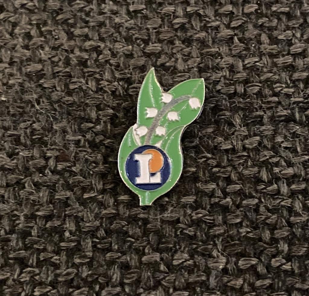 PIN - E. LECLERC, Collections, Envoi, Utilisé, Autres sujets/thèmes, Insigne ou Pin's