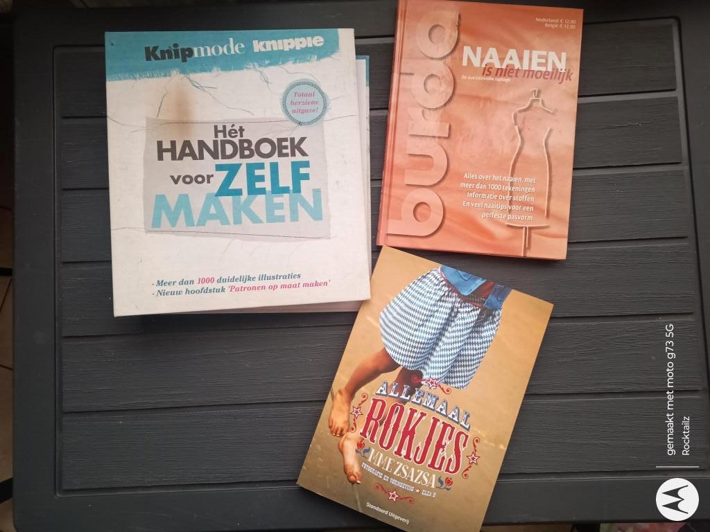 Boeken set over naaien, Ophalen of Verzenden, Gelezen, Borduren en Naaien