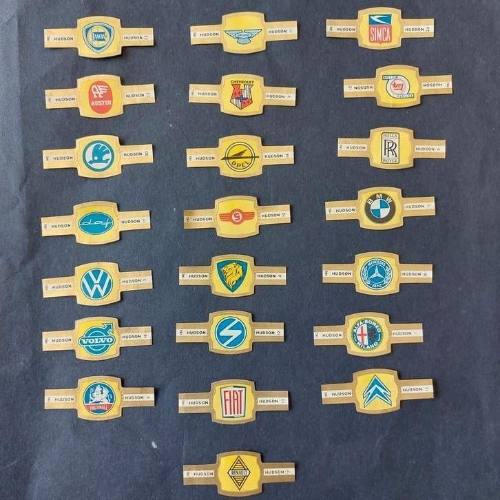 22 sigarenbandjes met automerken, Ophalen of Verzenden, Zo goed als nieuw, Sigarenbandjes