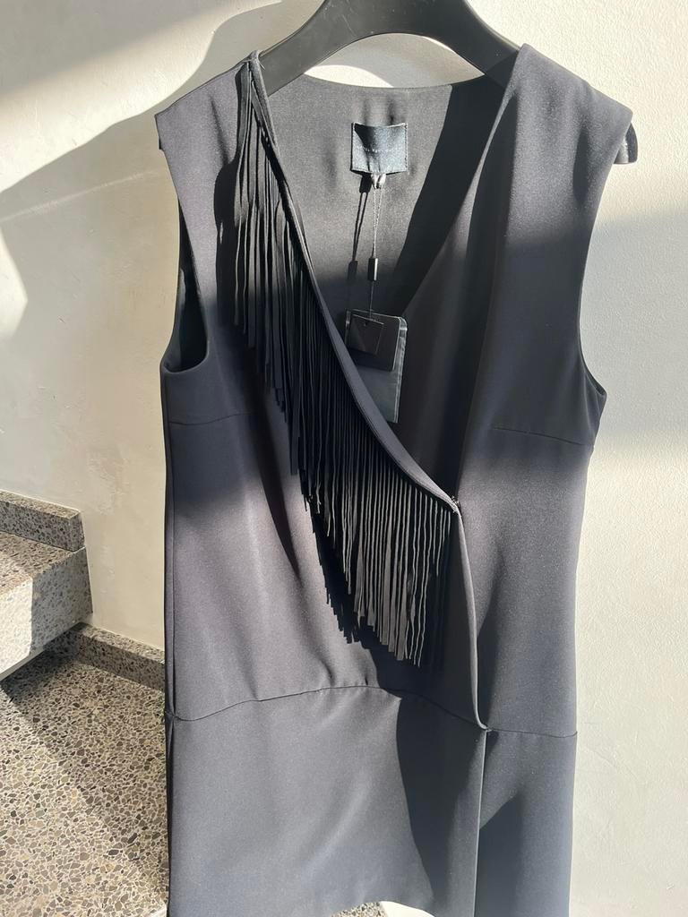 Ongedragen tiny black dress. Merk: Hotel particulier., Kleding | Dames, Ophalen of Verzenden, Zo goed als nieuw