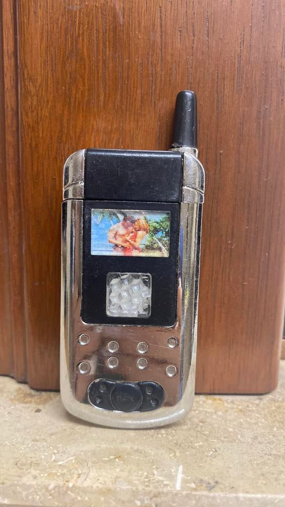 Ancien briquet fonctionne avec du gaz, Collections, Briquet