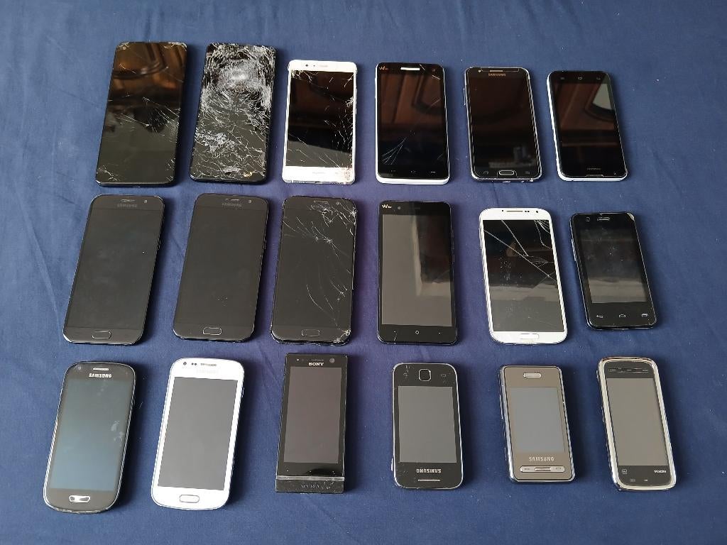 LOT GSM DIVERS, Télécoms, Téléphonie mobile | Accessoires & Pièces, Enlèvement ou Envoi, Utilisé, Autres types, Samsung