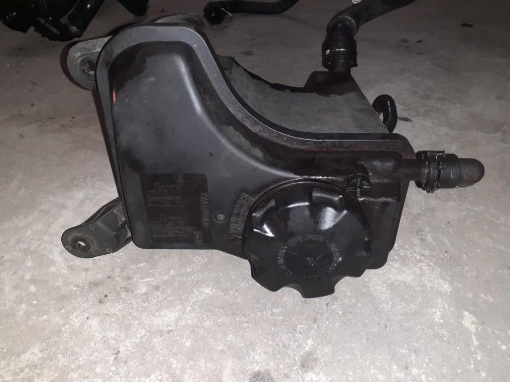 Vase d'expansion BMW 318 E90, Enlèvement ou Envoi, BMW