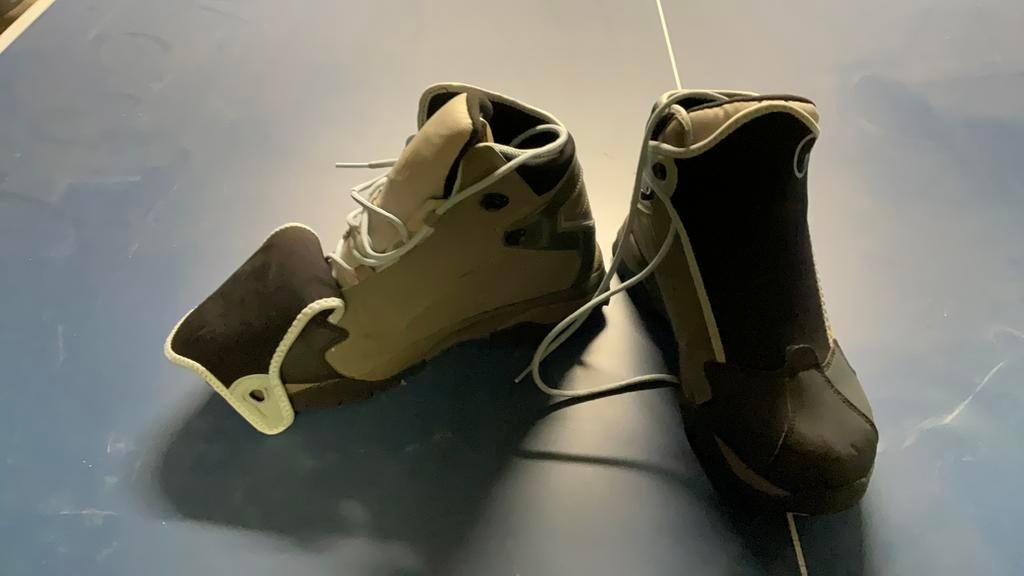 Wandelschoenen, Sport en Fitness, Bergsport en Wandelen, Ophalen, Zo goed als nieuw