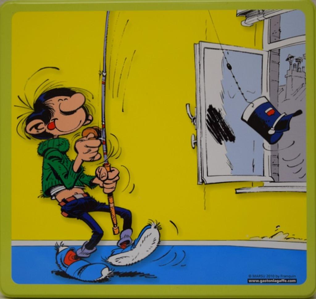 Boite métal 700 Gr Gaston Lagaffe 2010 Képi, Collections, Boîte en métal, Comme neuf, Biscuits, Autres marques, Enlèvement