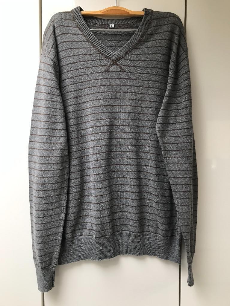 Pull gris ligné - Taille S *, Sans marque, Gris, Enlèvement ou Envoi, Comme neuf