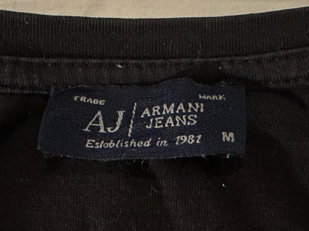 Zomer t shirt Armani in perfecte staat, Kleding | Heren, T-shirts, Ophalen of Verzenden, Maat 48/50 (M), Zwart, Armani