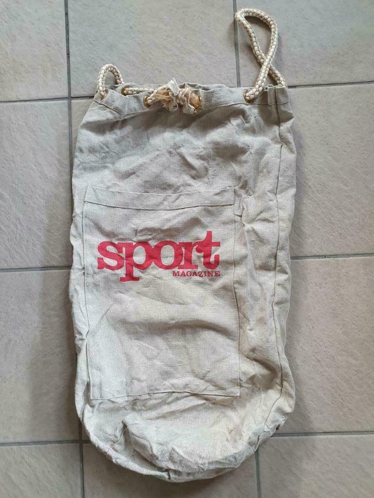 Magazine sportif, sac à dos en lin, vintage, Enlèvement ou Envoi, Comme neuf, Ustensile