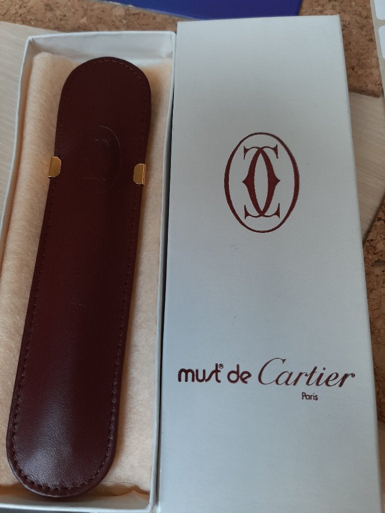 Lot de 2 stylos Must de Cartier, Autres marques, Avec boîte, Enlèvement, Comme neuf