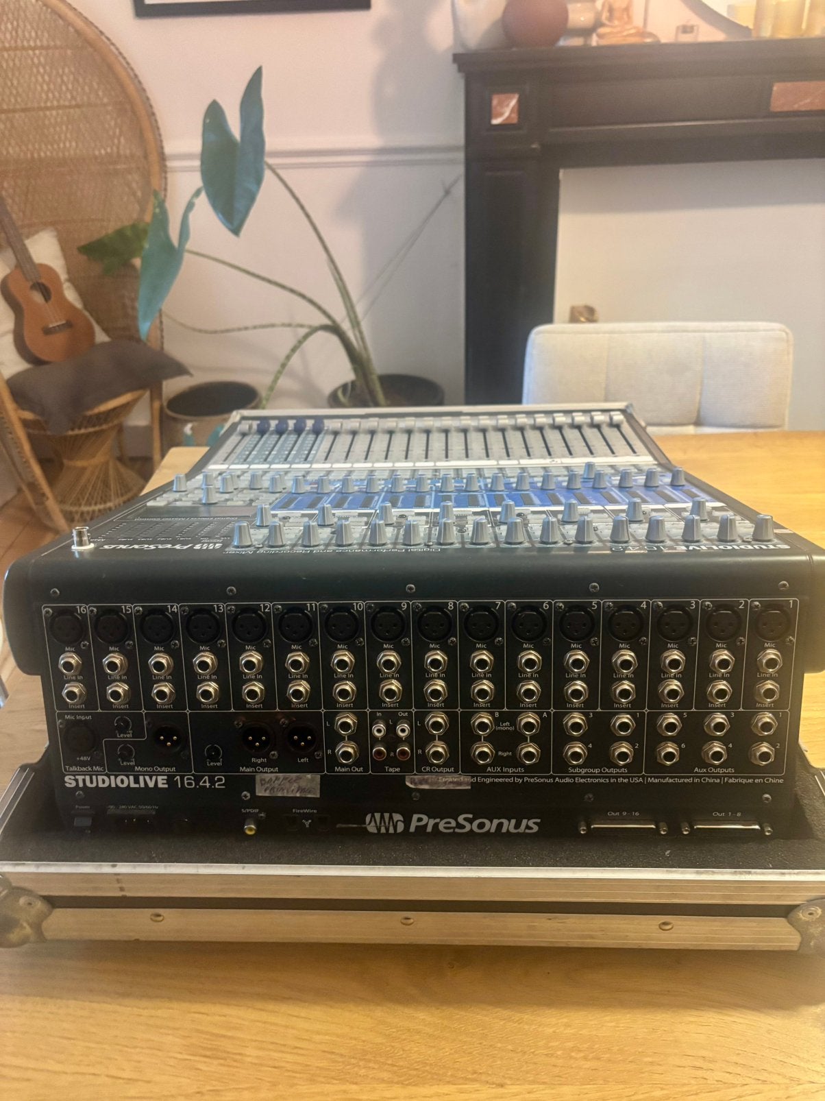 PreSonus StudioLive 16.4.2 + flightcase — mixer, Muziek en Instrumenten, Ophalen, Gebruikt, 10 tot 20 kanalen, Microfooningang