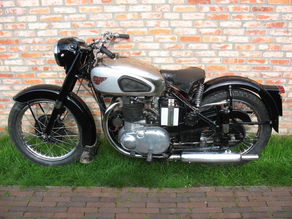BSA A10 650 Golden Flash Plunjer 1953, Motoren, Occasion, Handgeschakeld