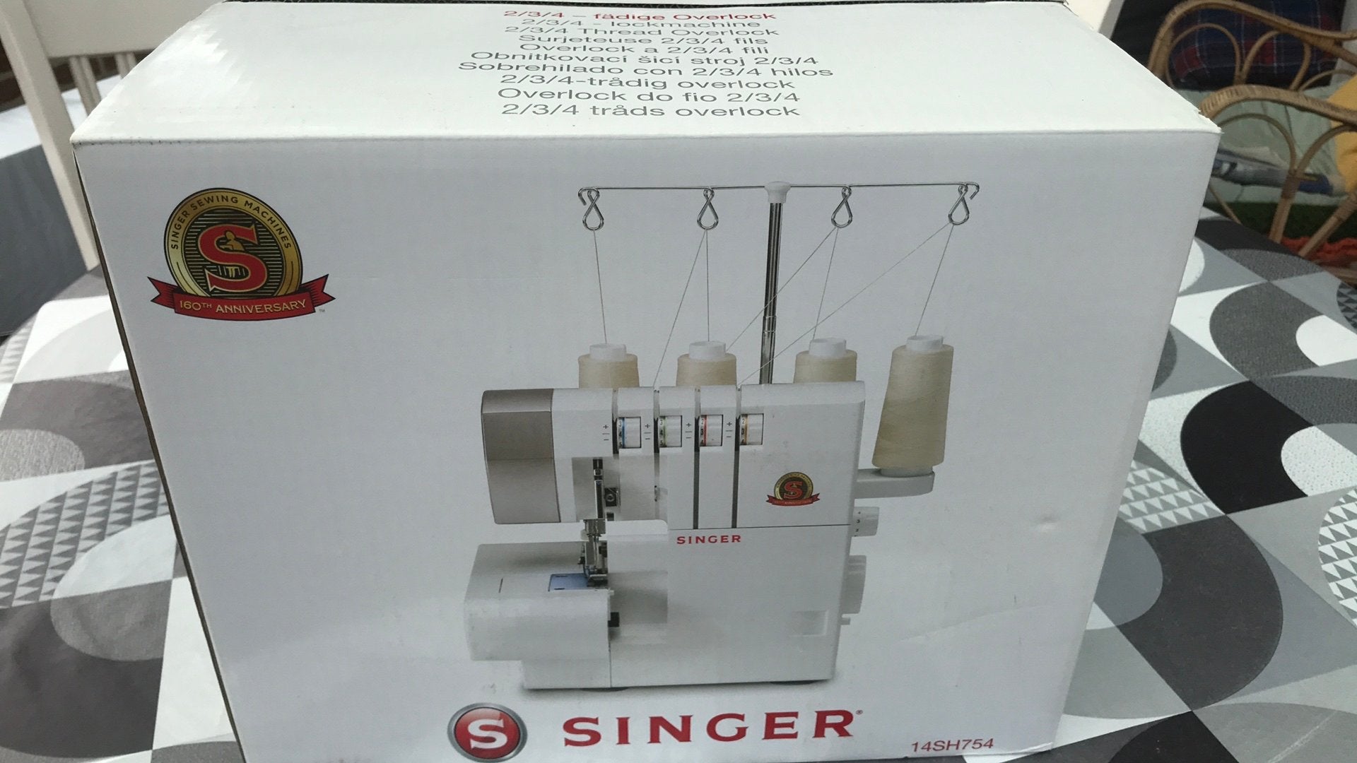 Singer overlockmachine, Ophalen of Verzenden, Singer