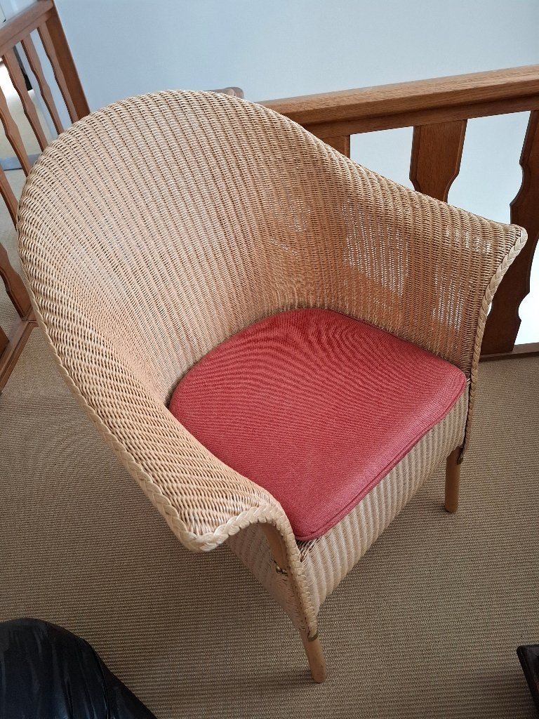 4 Iloid loom stoelen, Huis en Inrichting, Ophalen, Overige materialen, Overige kleuren, Zo goed als nieuw