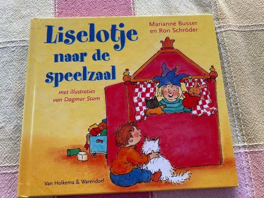 Voorleesboekjes liselotje, 5 of 6 jaar, Fictie algemeen, Ophalen of Verzenden, Zo goed als nieuw