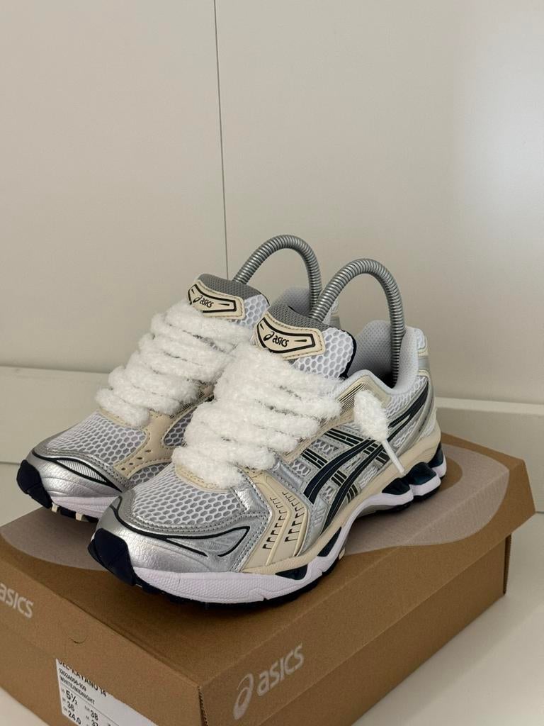 Asics Gel Kayano 14 white midnight taille 40, Ophalen, Wit, Nieuw, Sneakers