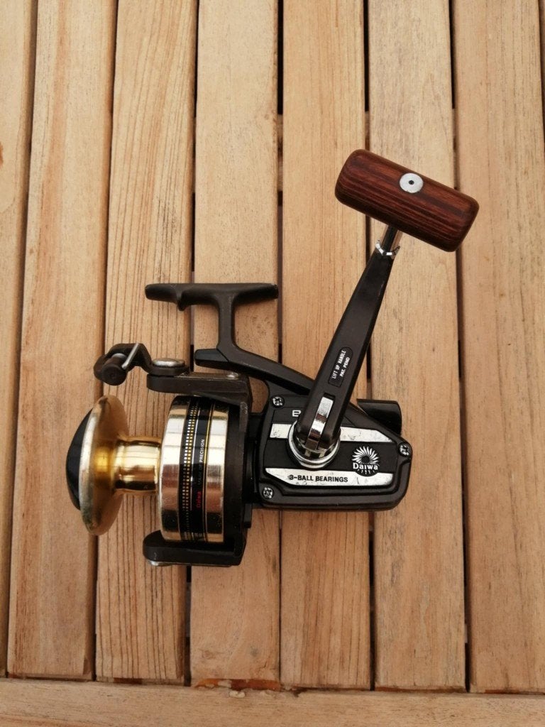 Daiwa BG 90, Watersport en Boten, Hengelsport | Algemeen, Ophalen, Zo goed als nieuw, Molen