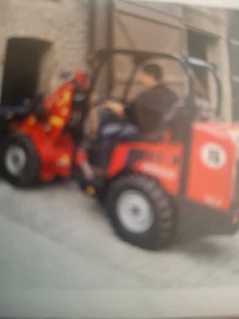CHERCHE A ACHETER PETIT VALET DE FERME SCHAFFER WEIDEMANN, Articles professionnels, Enlèvement, Élevage, Technique d'alimentation