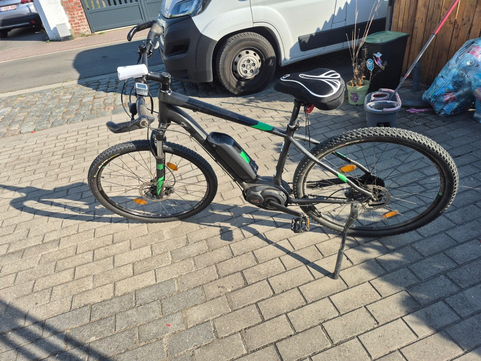 Velo électrique marque Trek système et batterie Bosch, Vélos & Vélomoteurs, Vélos | Hommes | Vélos de sport & Vélo de randonnée