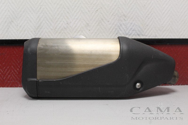 ÉCHAPPEMENT SILENCIEUX ORIGINAL OEM Kawasaki, Dhr. S. di Majo, Utilisé, Info@cama-motorparts.nl, P.J. Troelstraweg 8 8
3144 CX  MAASSLUIS, NL