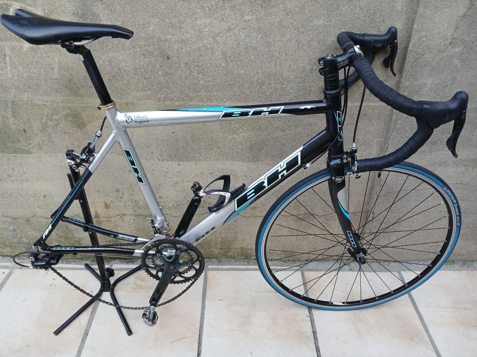 Vélo de course BH - Equipement Campagnolo, Vélos & Vélomoteurs, 53 à 57 cm, Enlèvement, Frein sur jante, Autres marques