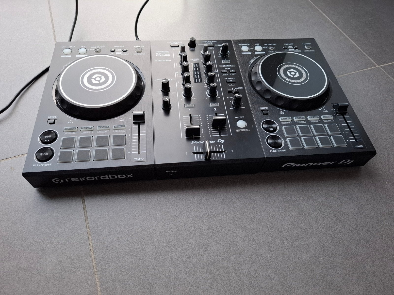 Pioneer ddj 400 met Vonyx boxen
Controller Pioneer ddj 400., Musique & Instruments, Enlèvement, Comme neuf, DJ-Set, Pioneer