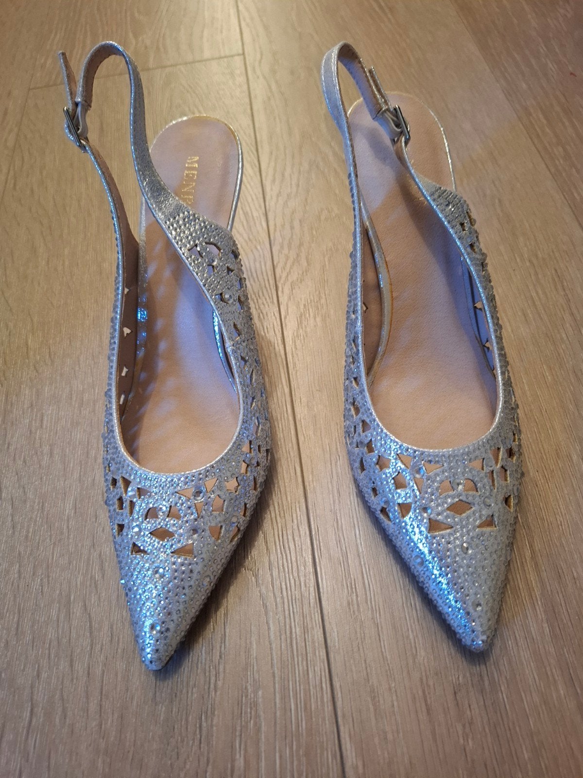 NIEUW: hooge hakken - Menbur - Silver, Kleding | Dames, Schoenen, Overige kleuren, Verzenden, Nieuw, Schoenen met hoge hakken