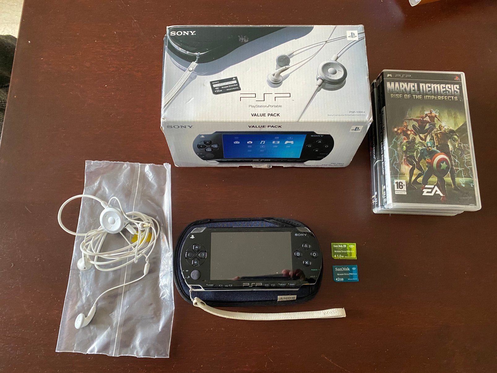 PSP original 1004, Consoles de jeu & Jeux vidéo, Enlèvement, Comme neuf, Noir, PSP