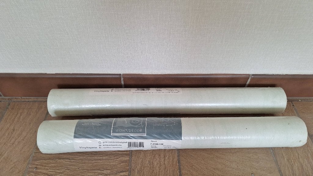 2 rollen nieuw behangpapier, Ophalen, 5 tot 10 m²